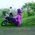 Wife kidnapped in front of Husband ! पति के सामने अपहरण कर लिया पत्नी का !! Funny Video !!