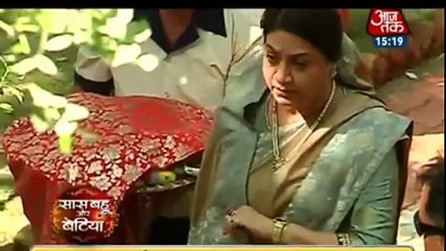 KARTIK'S DADI ENTRY Yeh Rishta Kya Kehlata Hai 8th December 2016 News ( 240 X 426 )