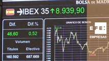 El Ibex 35 modera las subidas pero mantiene los 8.900 puntos