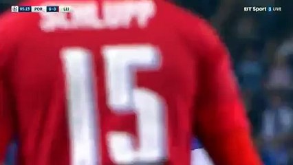 Andre Silva  Goal - FC Porto 1 - 0 Leicester 07.12.2016 HD