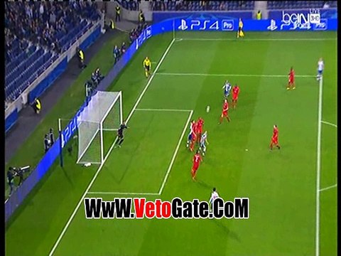 الجزائري ياسين إبراهيمي يسجل هدفاً رائعاً بالكعب في ليستر سيتي علي طريقة رابح ماجر