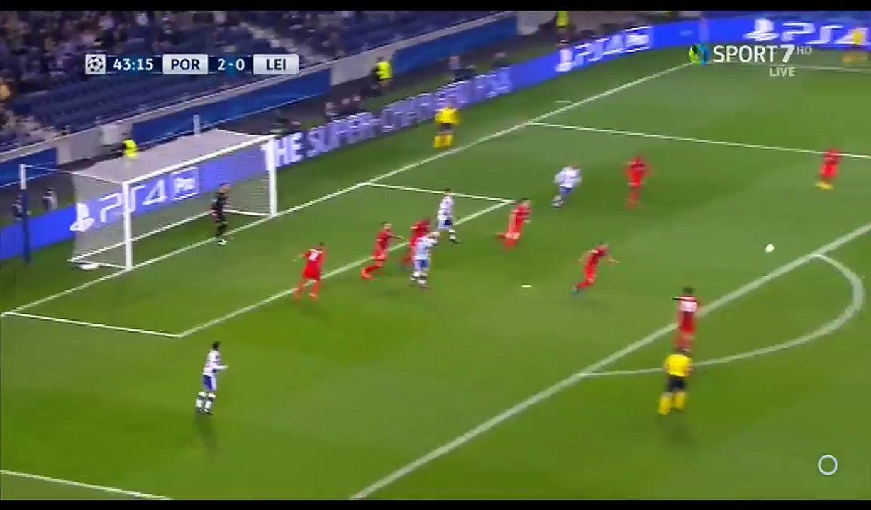 Yacine Brahimi Goal HD - FC Porto 3-0 Leicester City - 07.12.2016