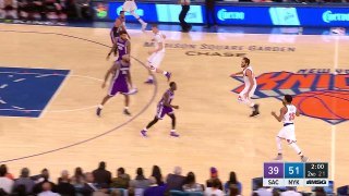 Derrick Rose's Nice Fake and Floater | Kings vs Knicks | December 4, 2016 | 2016-17 NBA Season
