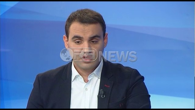 Këlliçi: Të rinjtë të mos lënë Shqipërinë, të ngrihen për të drejtat e tyre