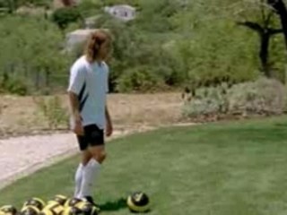 Frings s'y met aussi