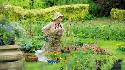 cBeebies Children Cartoon . Teacup Travels . s01e04 . Mirror