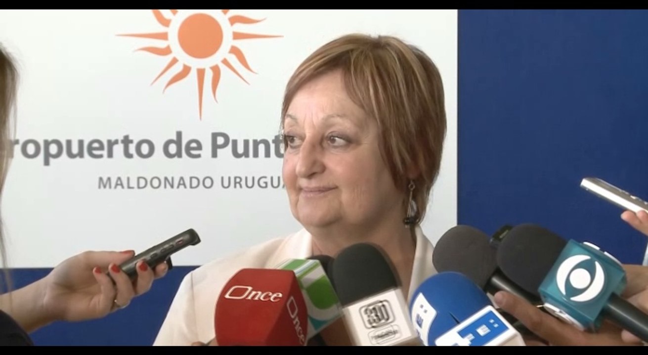 Llega a Punta del Este primer vuelo directo de la ciudad argentina de Córdoba