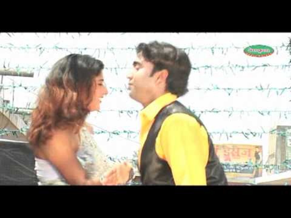 Goli Chali Samiyana Me Tractor Ke Dala