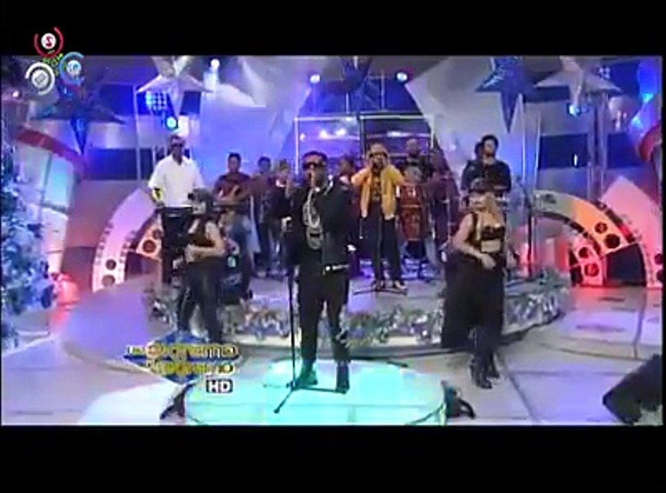 Primera presentacion de Omega tras salir de la carcel