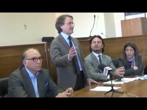 Aversa (CE) - Natale, l'Amministrazione presenta il programma e stronca le polemiche (07.12.16)