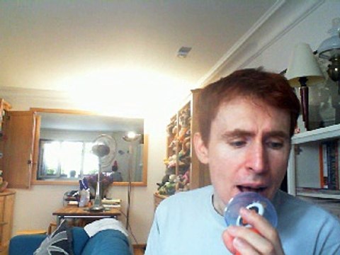 Wiwi égratigne viens lire entre mes lignes de Michel Deshays