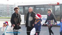 Les enfants malades sont allés chercher le père Noël en avion