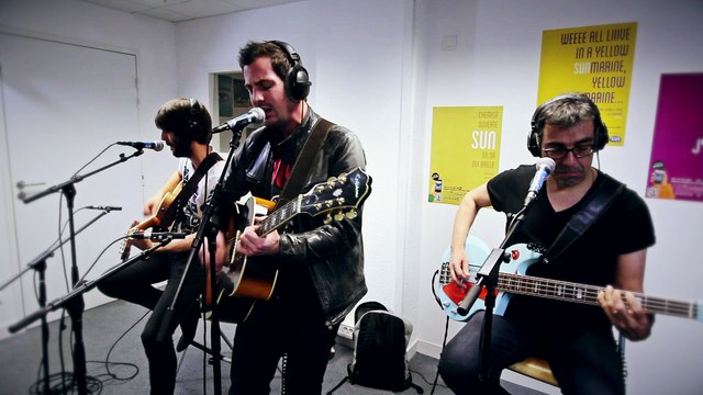 SUN MUSIC ADDICT 2 décembre 2016 : John Doe's Unbelievable Suicide - Make you happy