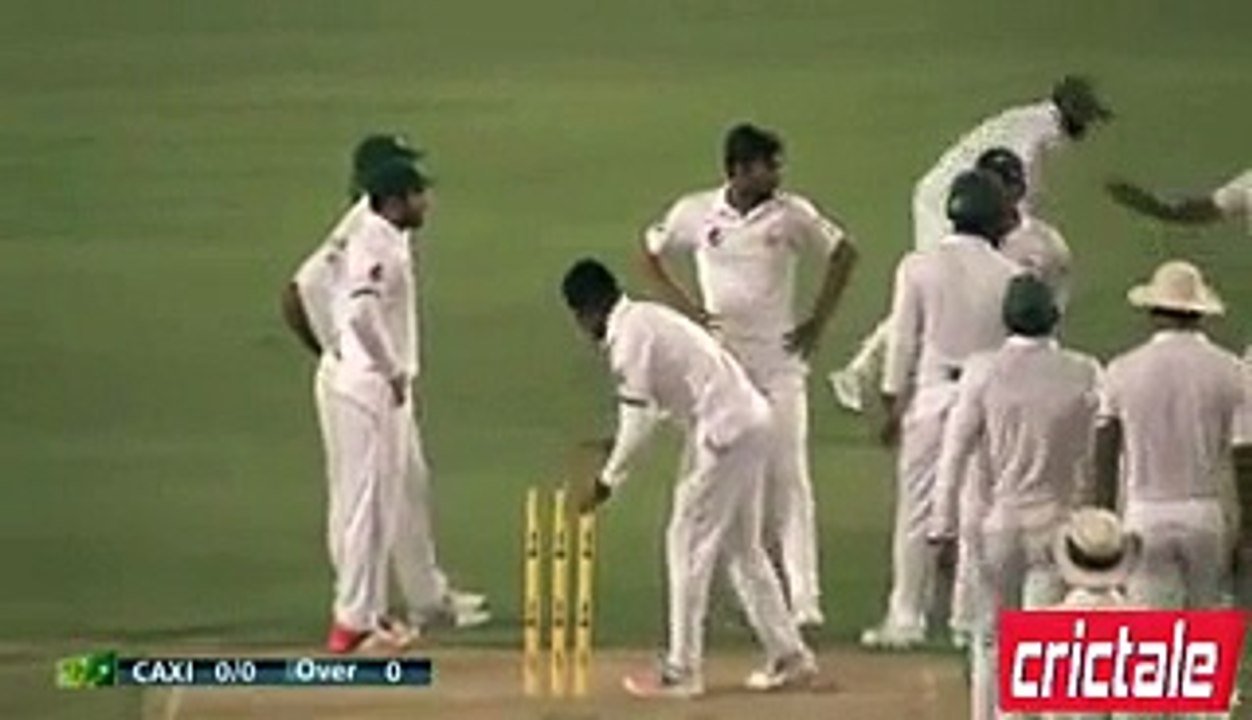 Muhammad Amir Got 3 Wickets of Australia on Zero Run in a Side Match