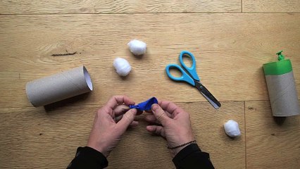 Comment fabriquer une mini capatulte pour pompons