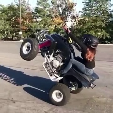 Girl Wheeling On Four Wheeler - 4 Wheelers Awesome