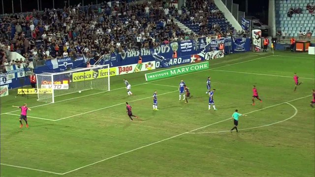 Le but égalisateur de Martin Braithwaite à Bastia