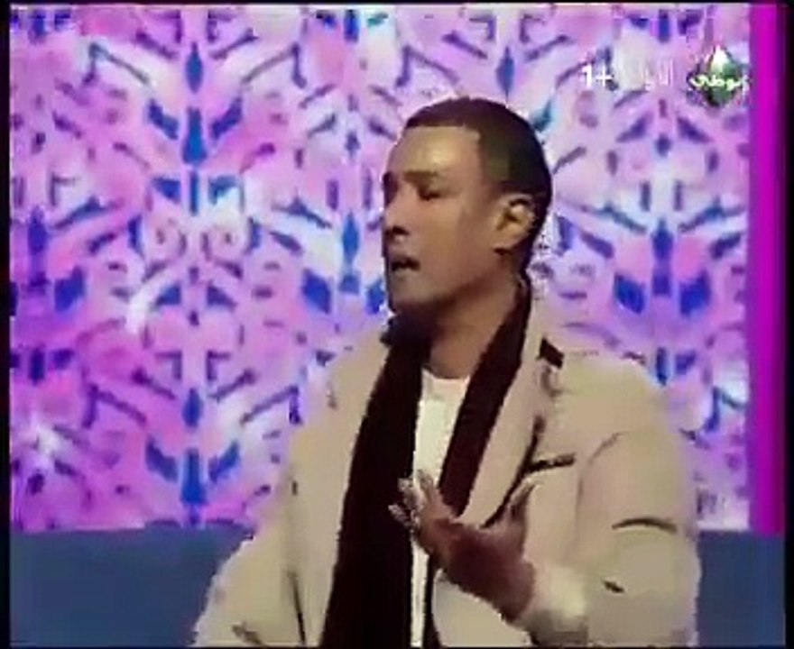 شاعر سيتم اعتقاله في معظم البلدان العربيه