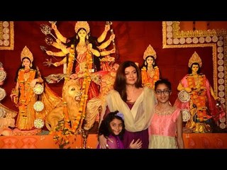 Sushmita Sen celebrates 'Durga Puja' with daughters Renee, Alisah