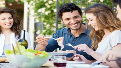 5 Common Mistakes Couple Make While Kissing in Hindi