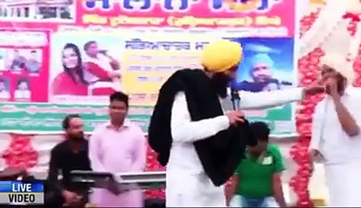 Kanver Grewal Stage Show