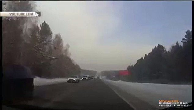 Conductor grabó el momento exacto de su muerte estrellado contra un camión