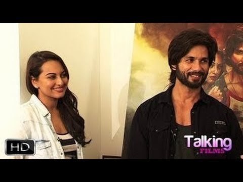 Shahid-Sonakshi's Rocking Exclusive Interview On R...Rajkumar Part 2