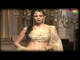 Aditi Rao Hydri walks the ramp at Blender's Pride Bridal Fashion Week 2013 Day 5