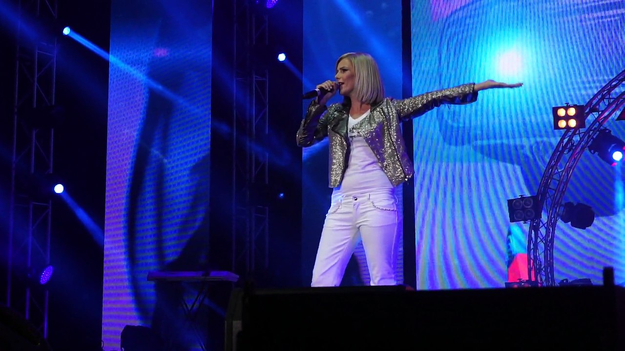 C.C. Catch - Jump In My Car ("Дискотека 80-х" Авторадио 2015, Санкт-Петербург)