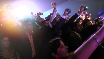 Sunny Leone: I'm OK with my 'sexy' image - BBC News