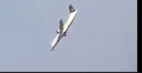 PIA Plane Crash Video With People Voices Inside