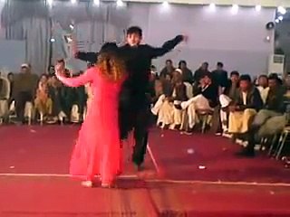 Afghan wedding girl dance
