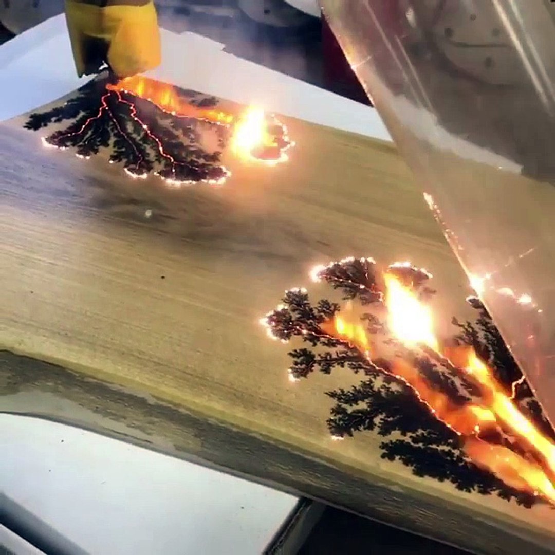 De l'art sur bois avec de l'électricité - Vidéo Dailymotion