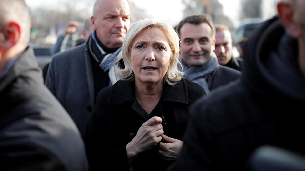 Le Pen nimmt kostenlosen Schulbesuch von Ausländern ins Visier