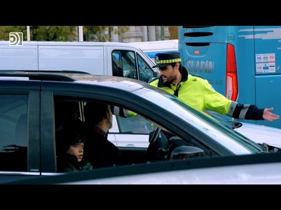 Conductores y comerciantes principales afectados por los cortes de tráfico en el centro de Madrid