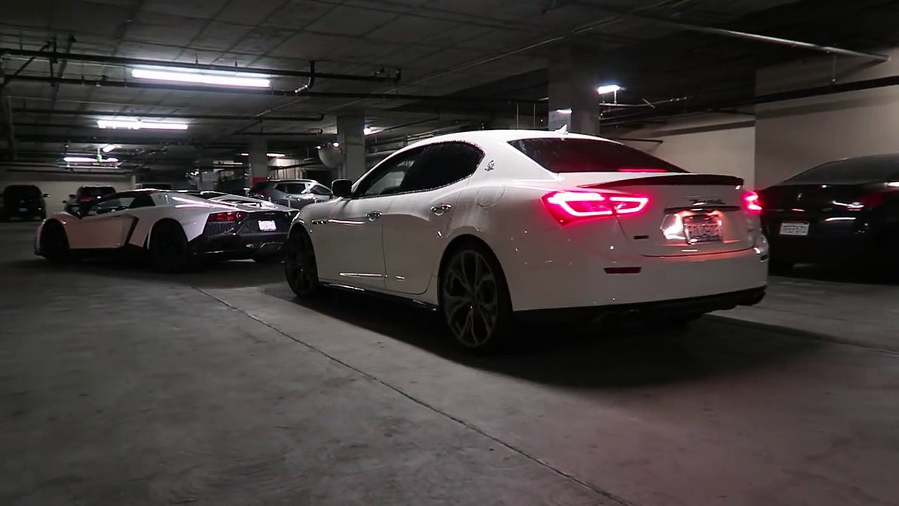 LAMBORGHINI AVENTADOR vs  NOVITEC TUNED MASERATI