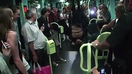 [Funny video] Tricky Shot of The Bat in Halloween