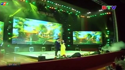 Hình Bóng Quê Nhà Phương Mỹ Chi ft Quang Lê BTV Bắc Ninh 2016 2
