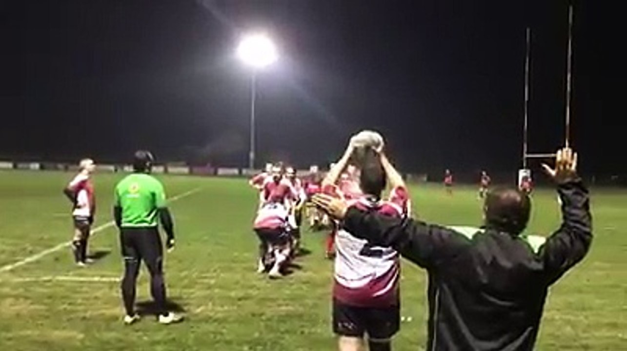 VICTOIRE DES FRIPES-DOUZILS CONTRE STE MAURE DE TOURAINE : 25-10