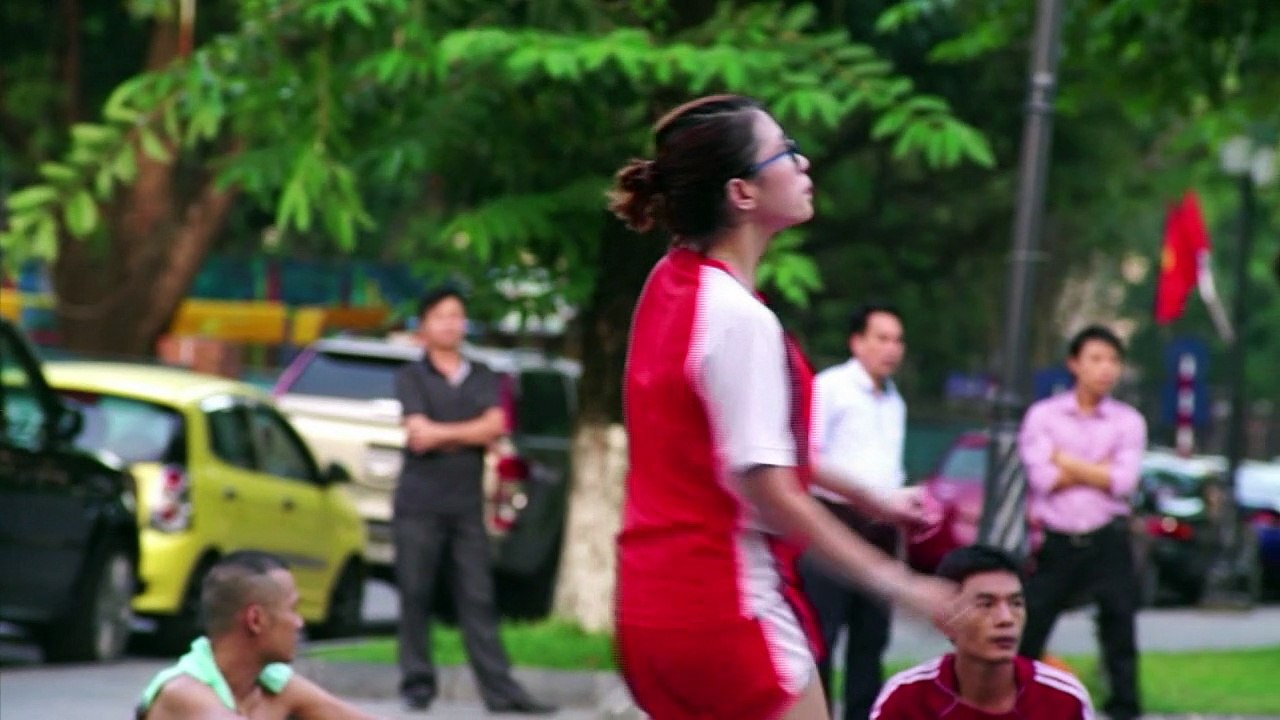 A Hanoï, les incroyables accrobaties des adeptes de da cau