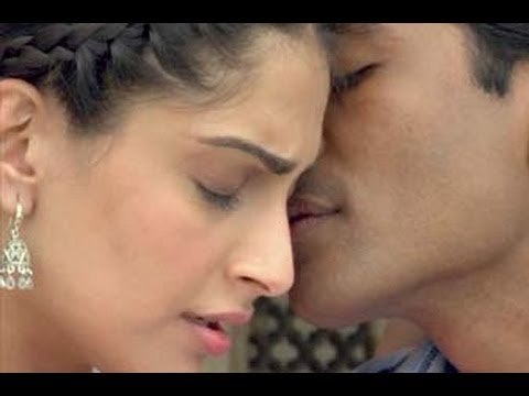 Bollywood actress Sonam Kapoor & Dhanush in Latest Bollywood Movie 'RAANJHNAA'