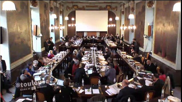 Conseil municipal du 9 décembre 2016 - Intervention de Régis Godec sur la politique de stationnement