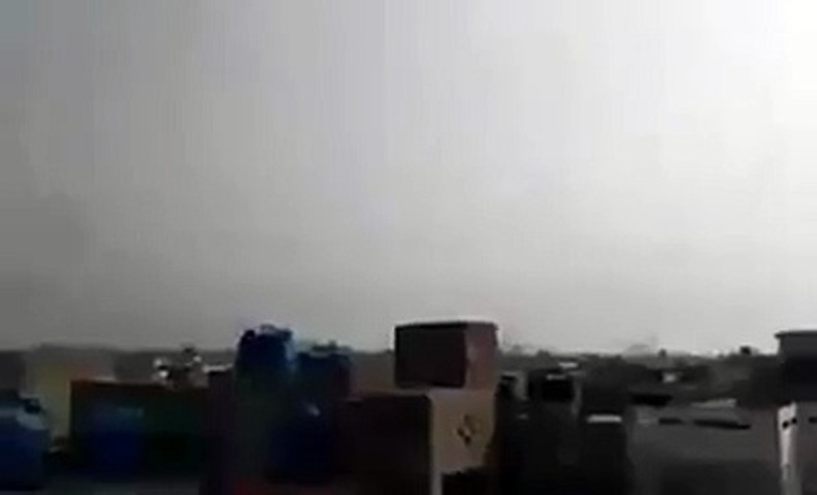 Crashing Video of PIA Plane PK 661 in Chitral in Which Junaid Jamshed Died