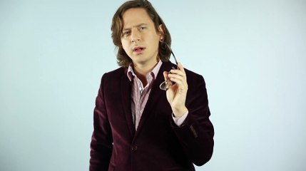 Comment prévenir un camarade de la présence d’un danger ? Les leçons de style de Gonzague Dupleix #S2E04