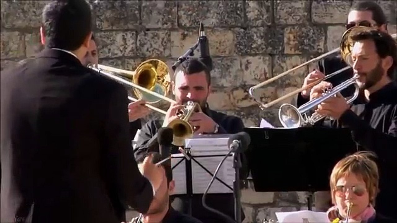 Atom Heart Mother Pink Tones Live