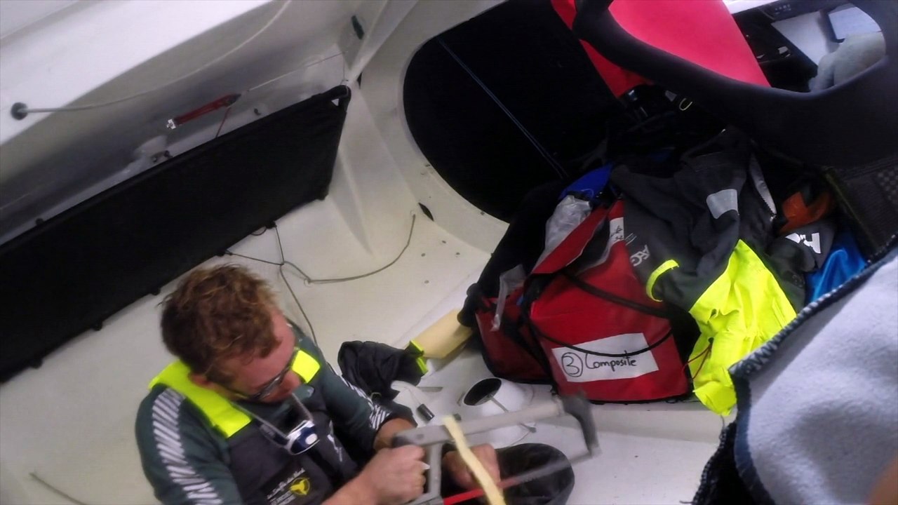 J34 : Atelier réparation pour Thomas Ruyant / Vendée Globe