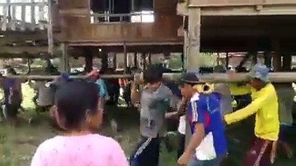 aski pemindahan rumah yang tidak biasa , aneh sekali