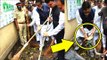 Amitabh Bachchan Cleans Dirty Streets Without GLOVES On Mumbai Roads