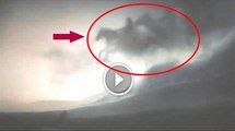 The Four Horsemen Appear In The Sky Over Malaysia (Video) REAL los 4 Jinetes del Apocalipsis