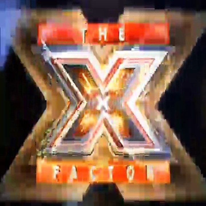 X-factor - Natasha les seins à l’air